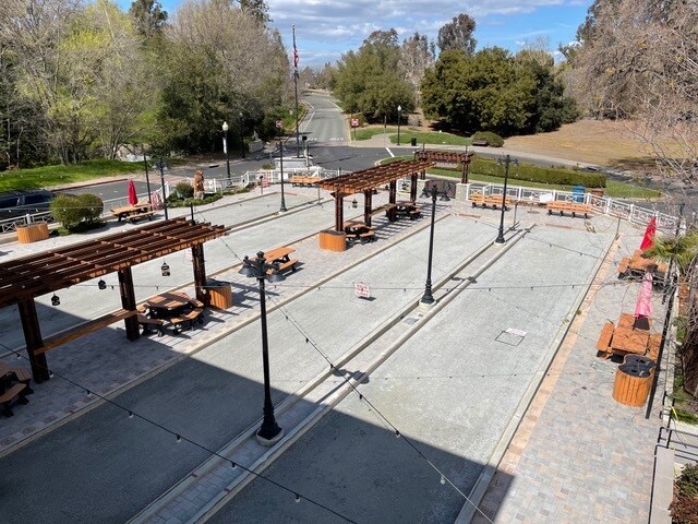 More Photos Of 1026 Oak St, Clayton Storefront Retail Office For Sale