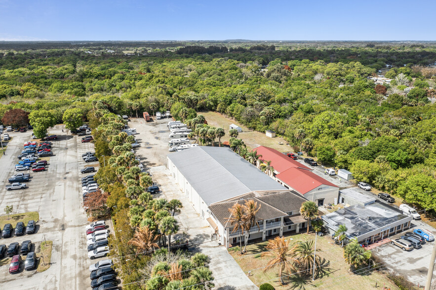 More Photos Of 5801 S US Highway 1, Fort Pierce Self Storage For Sale