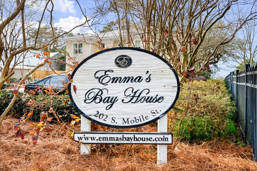 More Photos Of 202 S Mobile St, Fairhope Hospitality For Sale