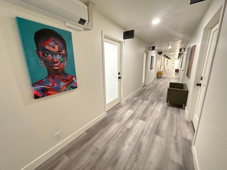 More Photos Of 235 Lake St, Reno Storefront Retail Office For Lease
