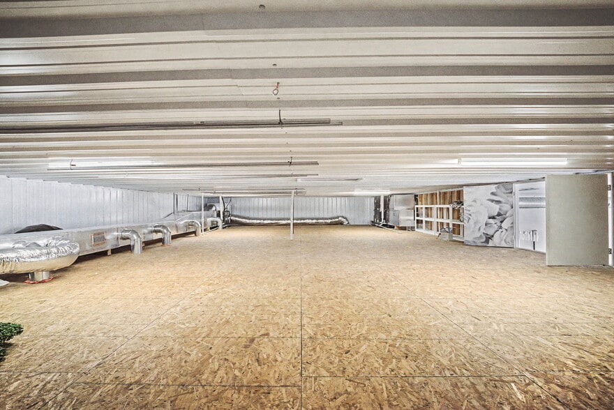 More Photos Of 3548 W County Road 500 N, Frankfort Warehouse For Sale