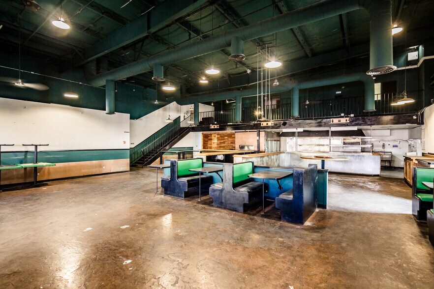 More Photos Of 790 Lake Havasu Ave N, Lake Havasu City Freestanding For Lease