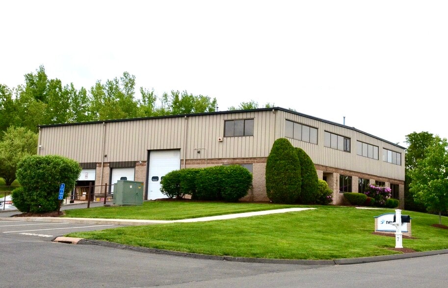 More Photos Of 7 Progress Dr, Cromwell Service For Sale