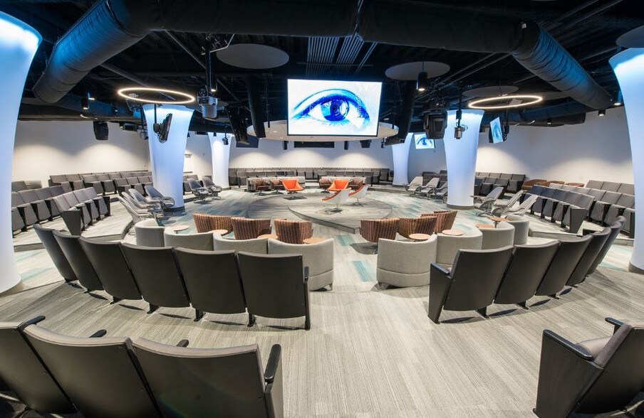 More Photos Of 6555 Sanger Rd, Orlando Office For Lease