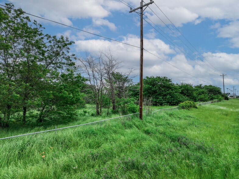 More Photos Of 3206 E Quinlan Pky, Quinlan Land For Lease