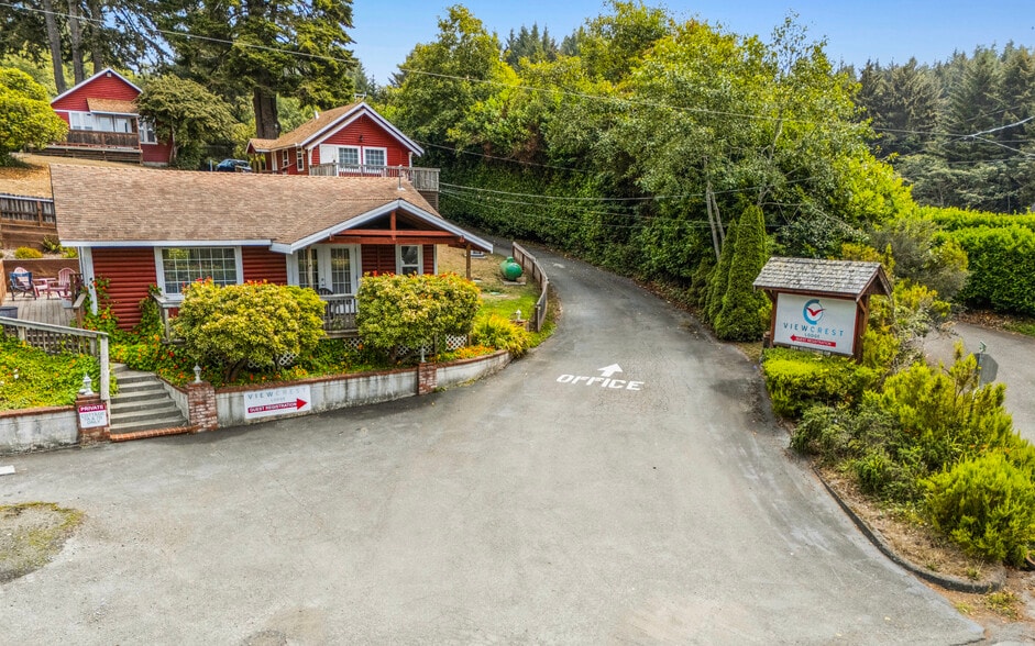 More Photos Of 3415 Patricks Point Dr, Trinidad Lodge Meeting Hall For Sale