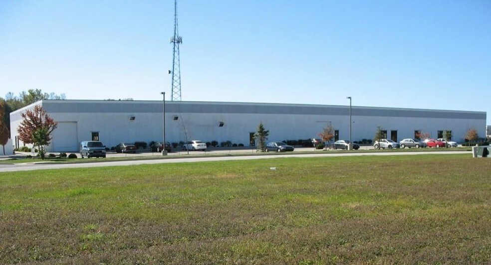 More Photos Of 554 Pit Rd, Brownsburg Light Distribution For Lease