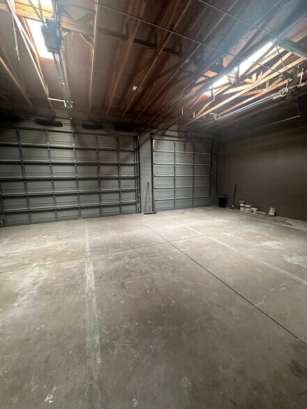 More Photos Of 229 S Olive Ave, Rialto Warehouse For Sale