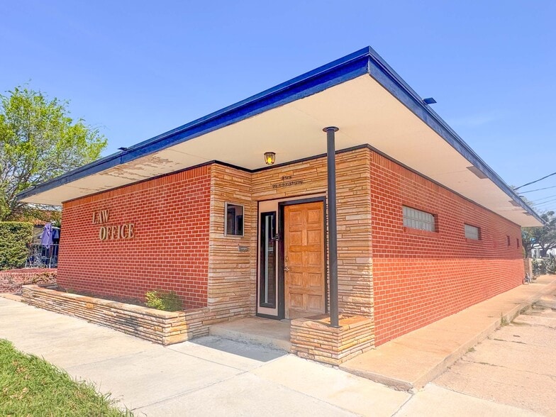 Primary Photo Of 209 S Crawford Ave, Norman Office For Lease