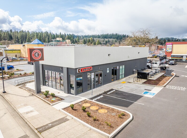 Primary Photo Of 2840 Willamette St, Eugene Bank For Sale