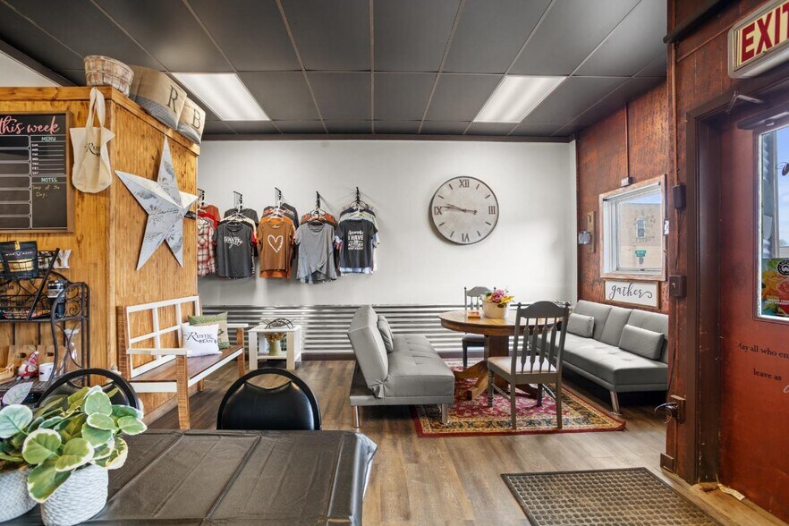 More Photos Of 206 Main St, Stanley Restaurant For Sale