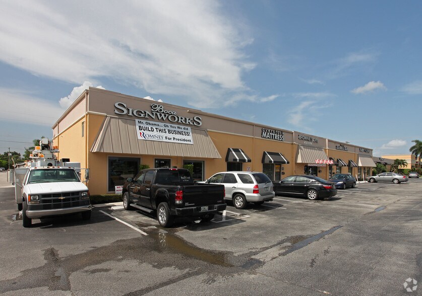Primary Photo Of 174-180 Glades Rd, Boca Raton Light Distribution For Lease