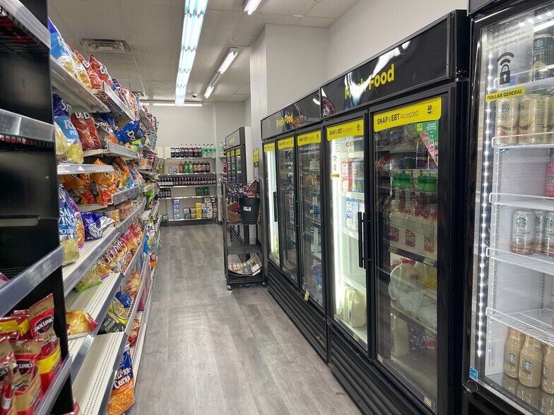 More Photos Of 700-706 Penn Ave, Wilkinsburg Storefront Retail Office For Lease