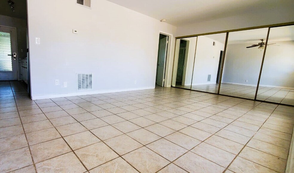 More Photos Of 1708 NE 20th Ave, Fort Lauderdale Apartments For Sale