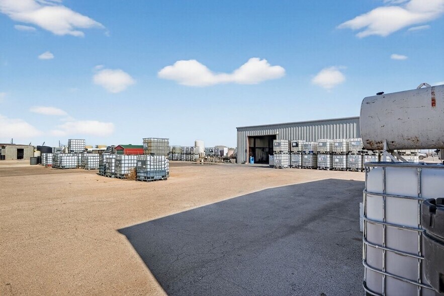 More Photos Of 8316 W I-20, Midland Warehouse For Sale