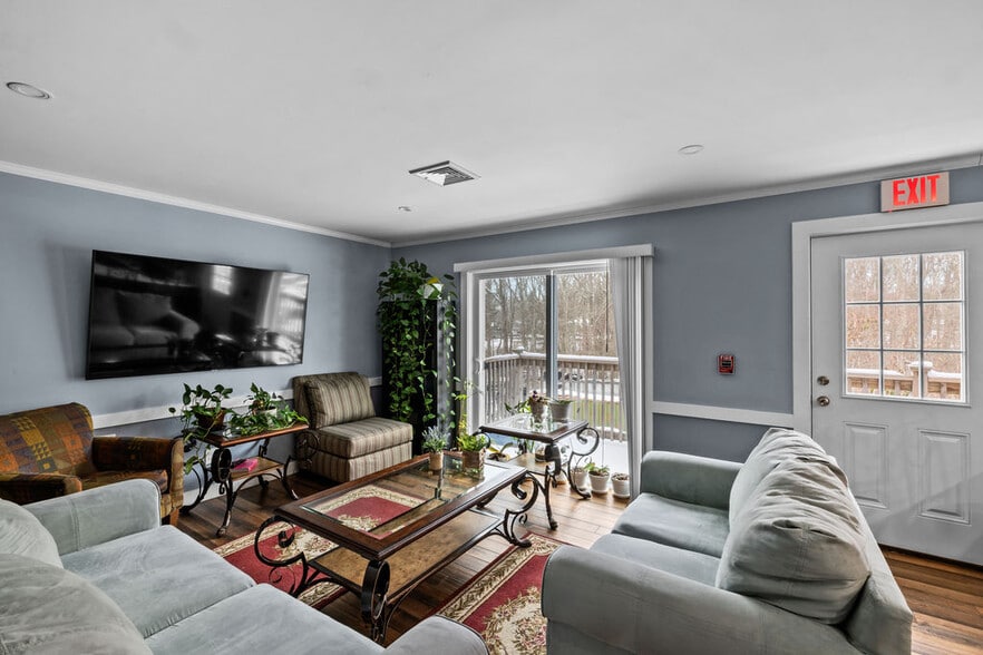 More Photos Of 1855 County St, Somerset Auto Repair For Sale