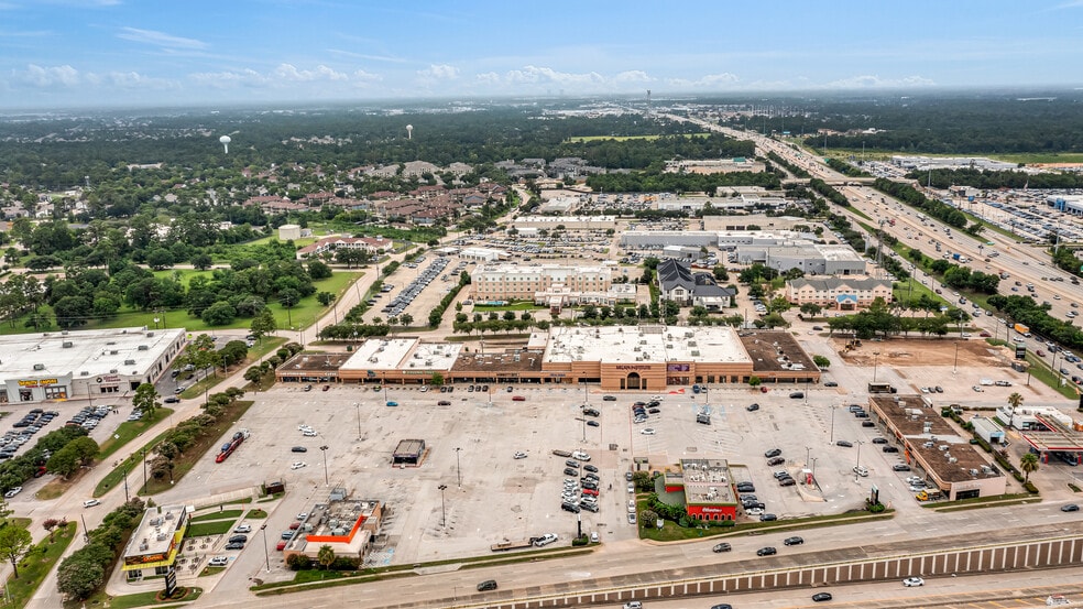 More Photos Of 60-110 Cypress Creek Pky, Houston Freestanding For Sale