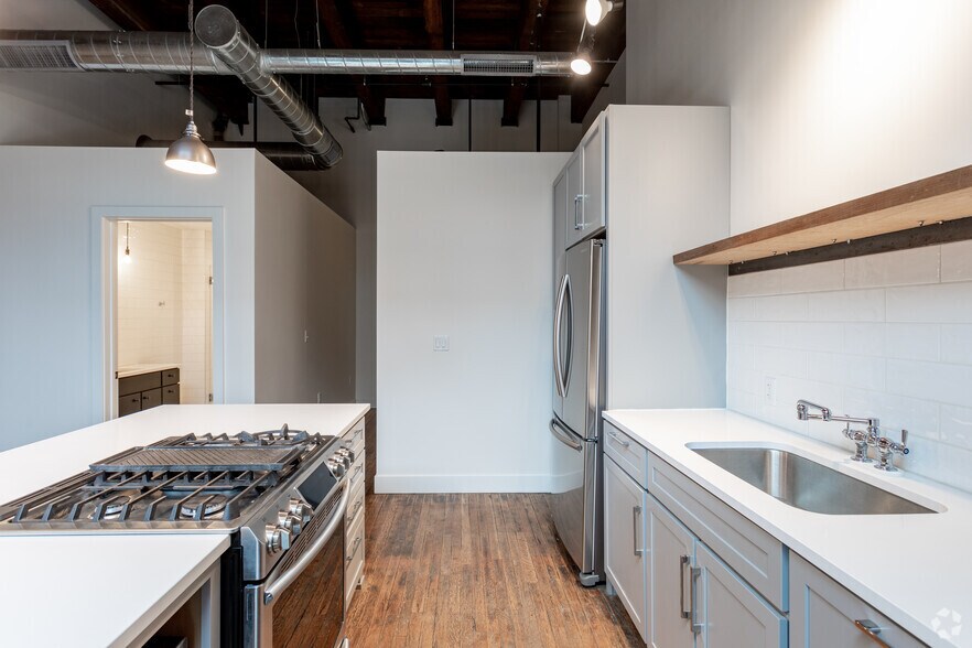 More Photos Of 1509 Walnut St, Kansas City Apartments For Sale