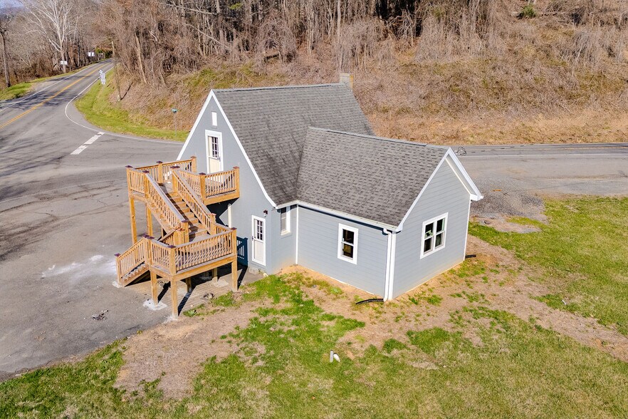 More Photos Of 12 Scenic Rd, Fries General Retail For Sale