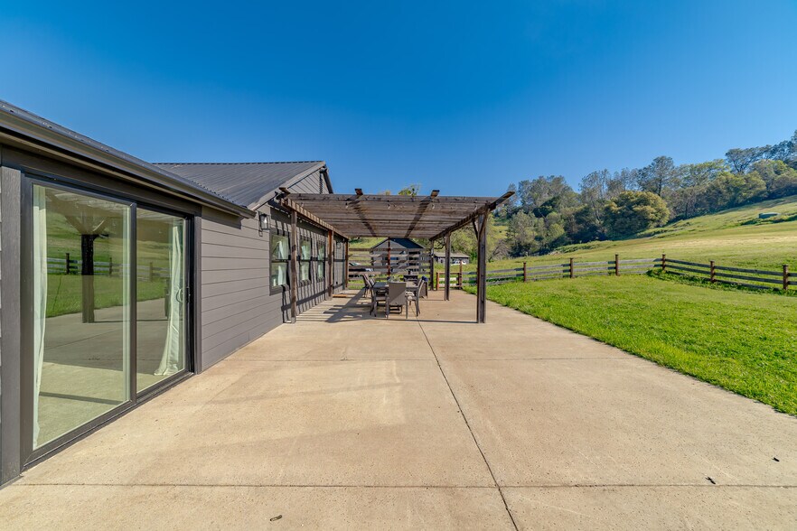 More Photos Of 1781 Springvale Rd, Placerville Multifamily For Sale