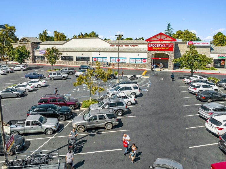 More Photos Of 1611 E Hatch Rd, Ceres Storefront For Sale