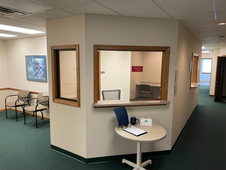 More Photos Of 1000 Integrity Dr, Pittsburgh Medical For Lease