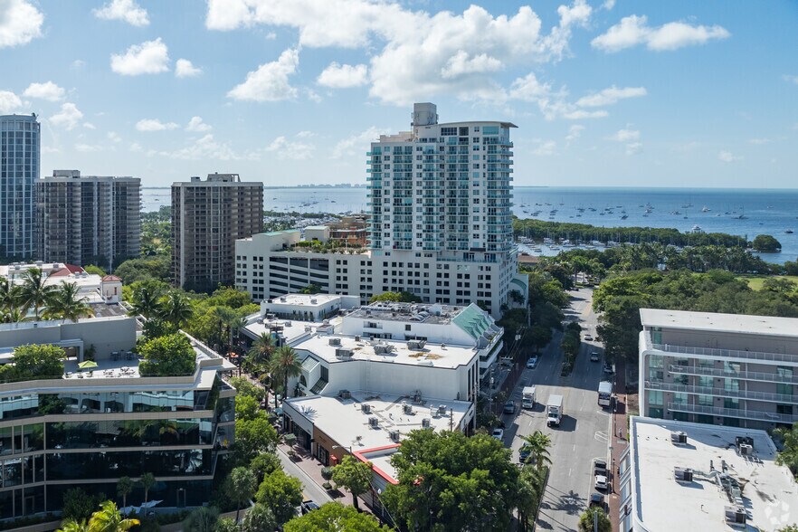 More Photos Of 2977 McFarlane Rd, Coconut Grove Storefront Retail Office For Lease
