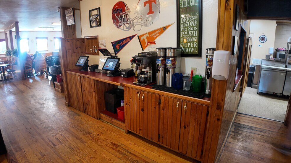 More Photos Of 6335 W Andrew Johnson Hwy, Greeneville Restaurant For Sale