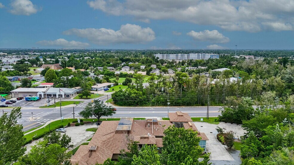More Photos Of 1600 Jenks Ave, Panama City Medical For Sale