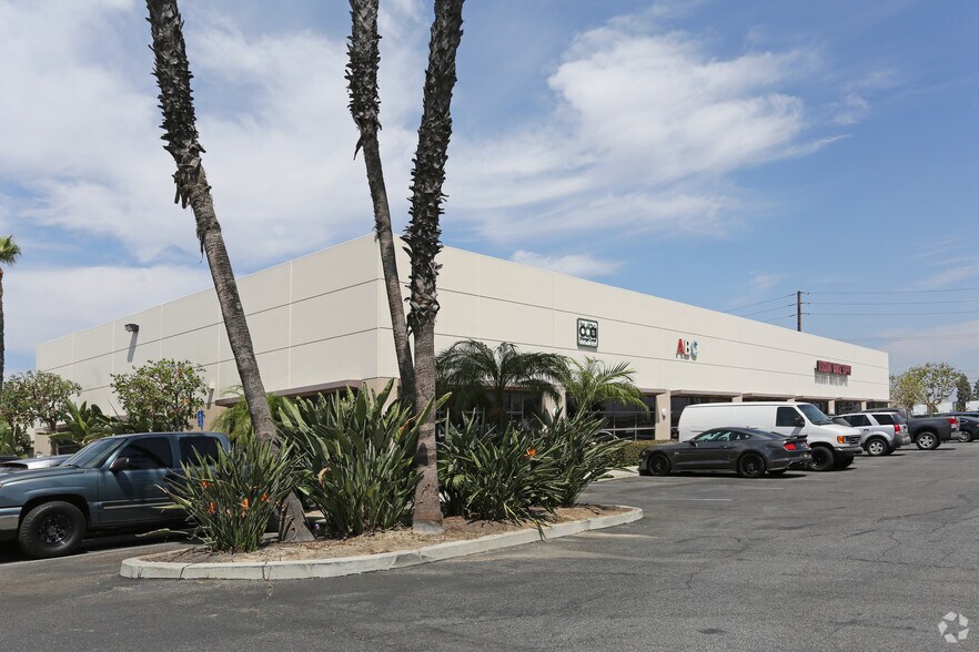 More Photos Of 1501 N Raymond Ave, Anaheim Light Manufacturing For Lease