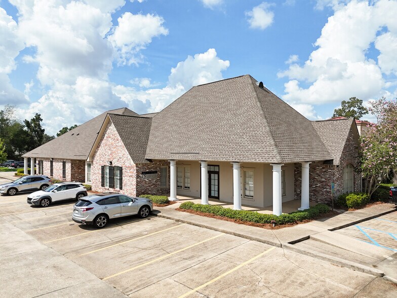 Primary Photo Of 13348 Coursey Blvd, Baton Rouge Medical For Sale