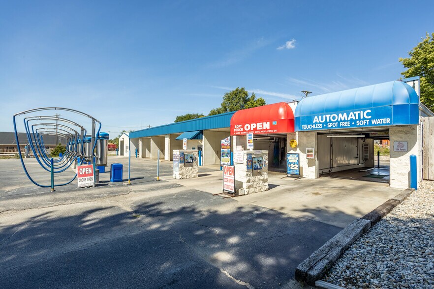 Primary Photo Of 1600 Washington Ave, Frankfort Specialty For Sale