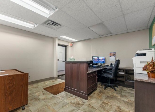 More Photos Of 270 Lake St, Pembroke Office For Sale