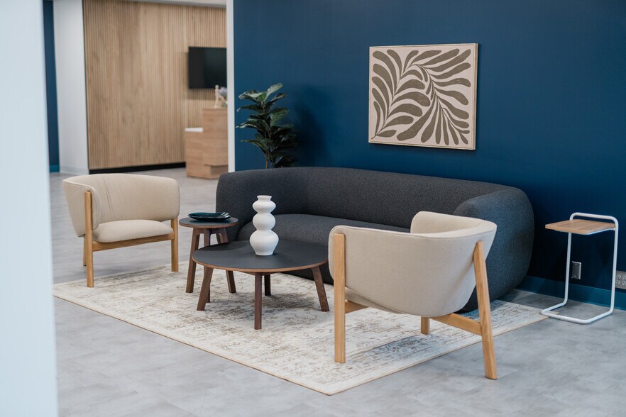 More Photos Of 4001 Technology Dr, Angleton Coworking Space