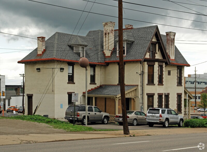 More Photos Of 720 Juliana St, Parkersburg Loft Creative Space For Sale