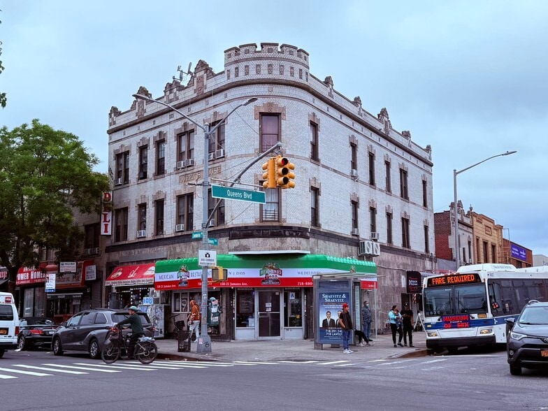 Primary Photo Of 13821 Jamaica Ave, Jamaica Apartments For Sale