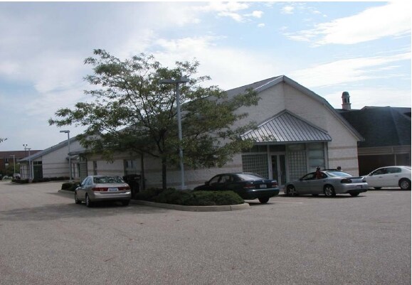 Primary Photo Of 4909 Munson St NW, Canton Medical For Lease