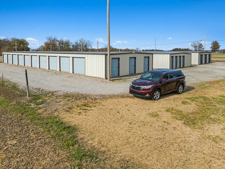 More Photos Of 00000 Katy st, Scammon Self Storage For Sale