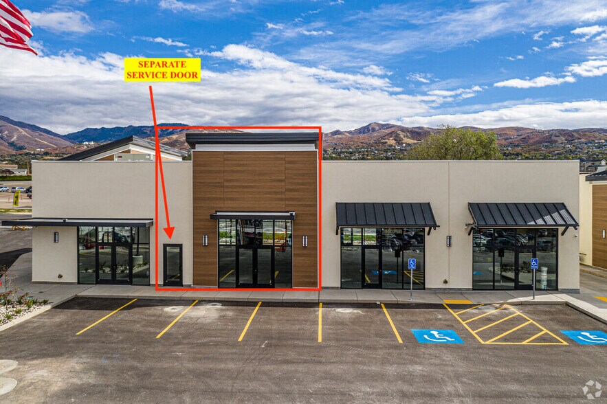 More Photos Of 2440 S Main St, Woods Cross General Retail For Sale