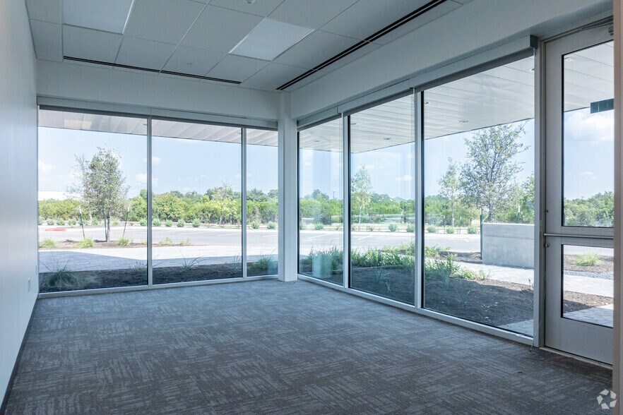 More Photos Of New Hope Rd, Cedar Park Unknown For Lease