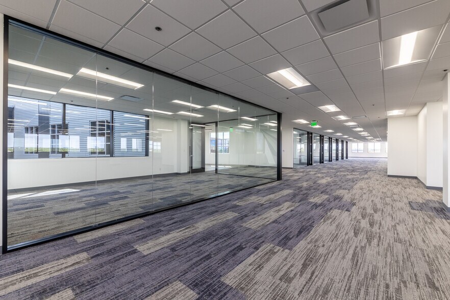 More Photos Of 8407 Wall St, Austin Office For Sale