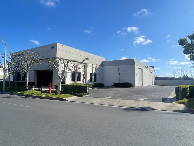 Primary Photo Of 332 W Brenna Ln, Orange Warehouse For Lease