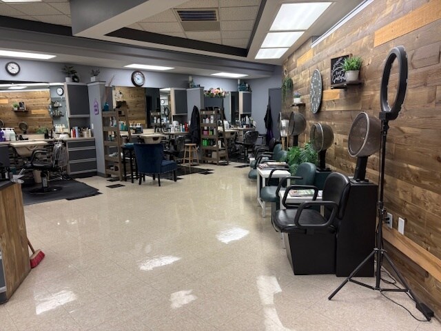 More Photos Of 432 Prospect Ave, North Fond Du Lac Freestanding For Sale