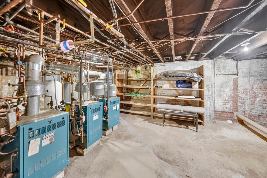 More Photos Of 137 Livingston Ave, New Brunswick Office Residential For Sale
