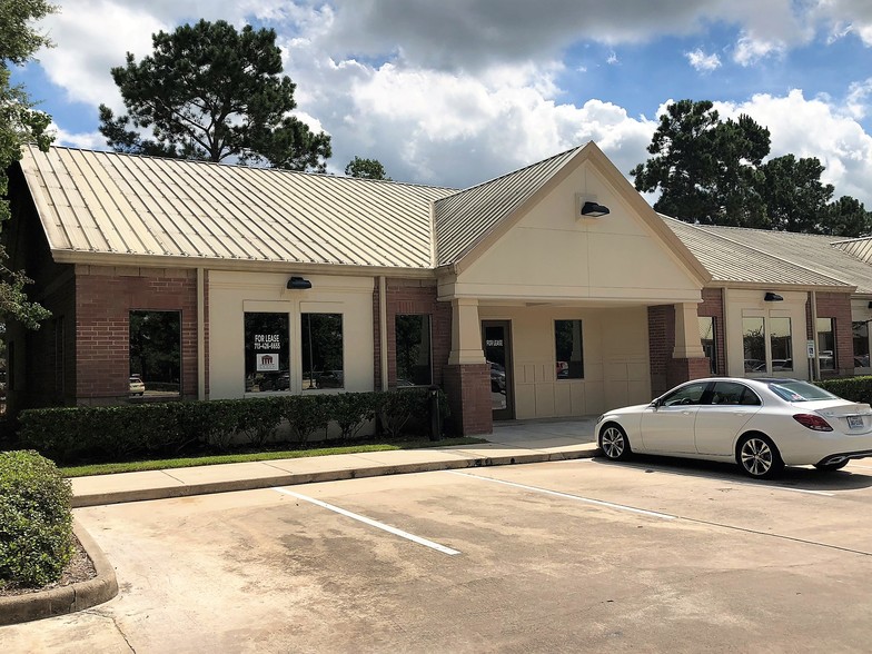 Primary Photo Of 20031-20035 W Lake Houston Pky, Kingwood Medical For Lease