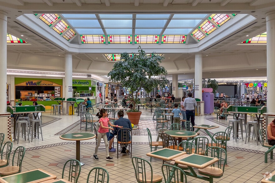 More Photos Of 5300 No 3 Rd, Richmond Unknown For Lease