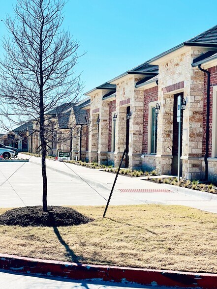 More Photos Of 400 Stonebrook Pky, Frisco Office For Lease