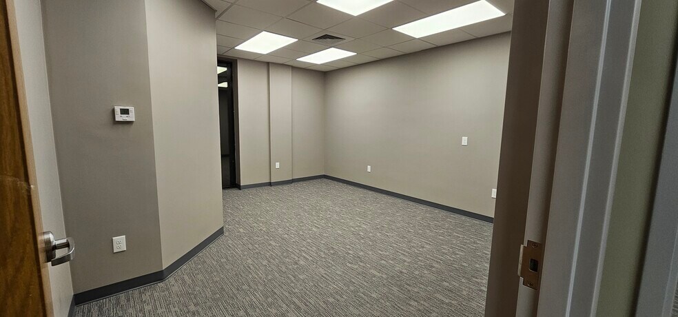 More Photos Of 4880 Library Rd, Bethel Park Medical For Lease