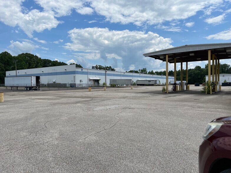 More Photos Of 2800 Grays Creek Dr., Arlington Warehouse For Lease