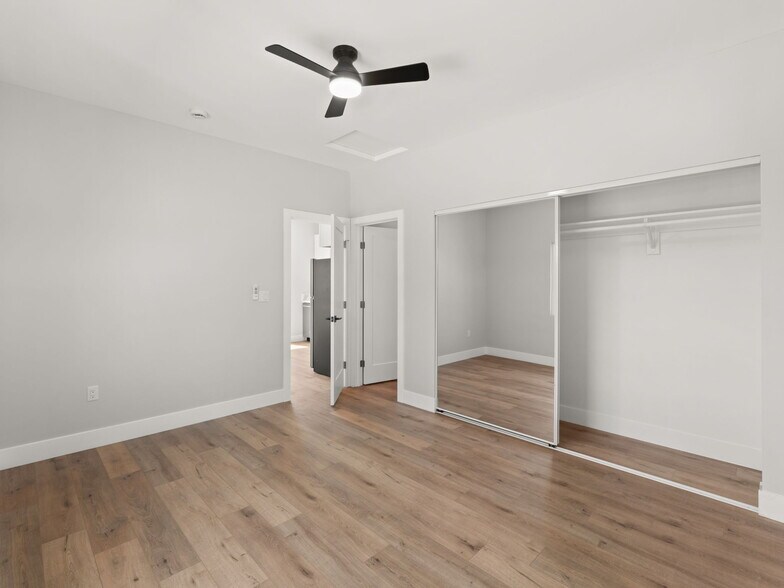 More Photos Of 438 Denby St, San Diego Multifamily For Sale